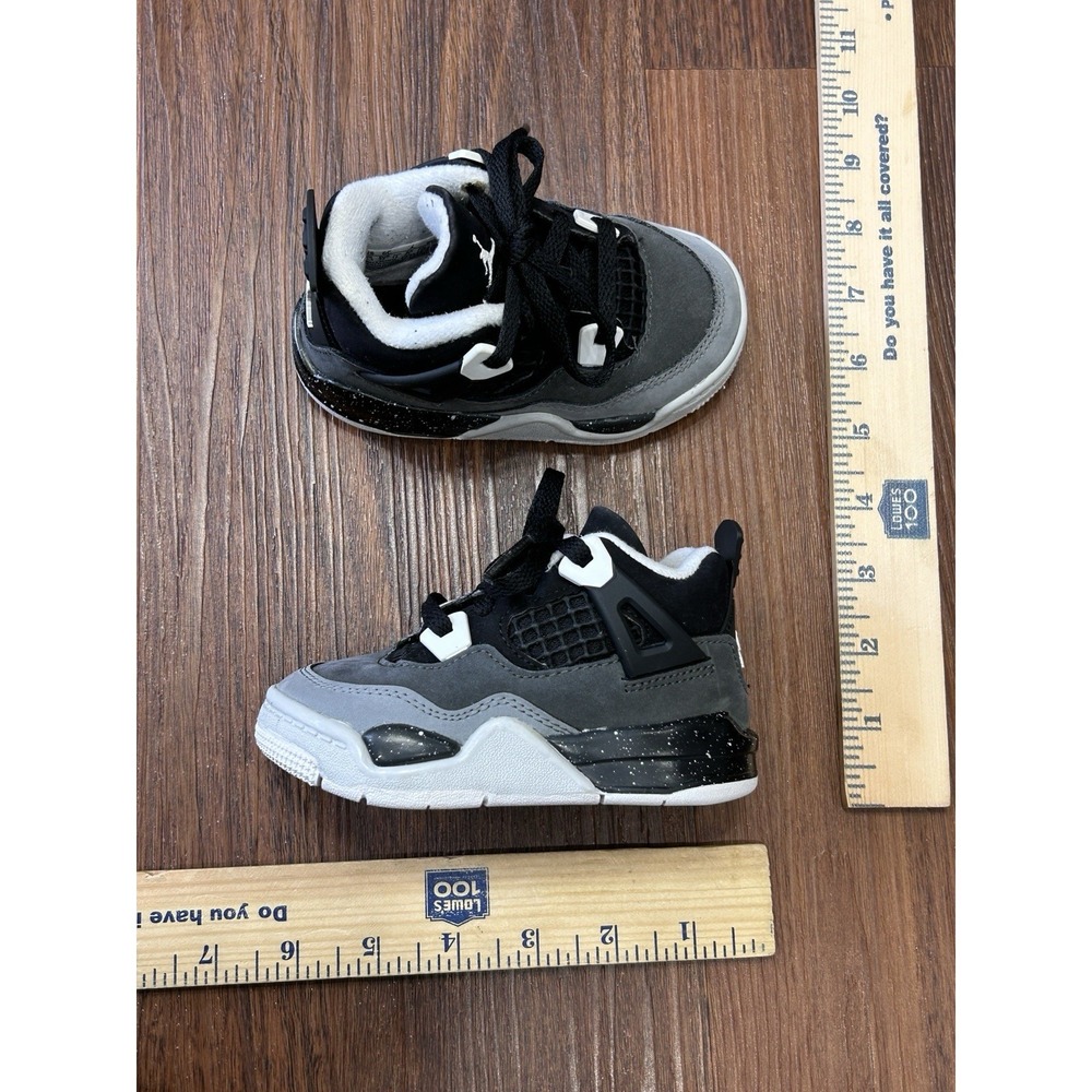 Nike Air Jordan 4 Retro Toddler Size 6C Toddler White Thunder Black FV4538-002 - Picture 12 of 13